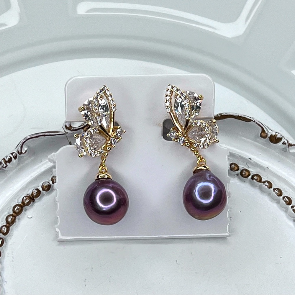 Handmade Freshwater Blueberry 🫐 Edison Pearl Butterfly Earrings Gold Plated